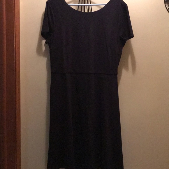 Loft open back 👗 - Picture 2 of 4